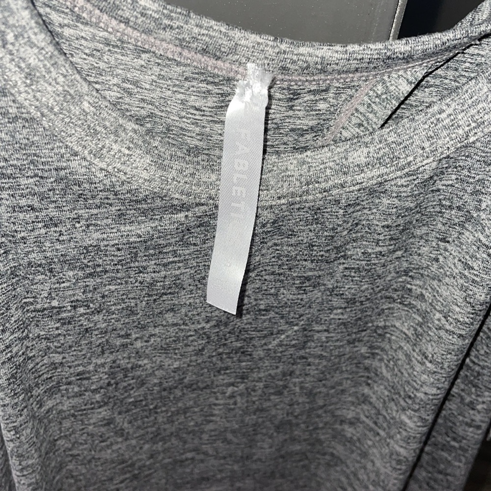 Tank top - Picture 2 of 3